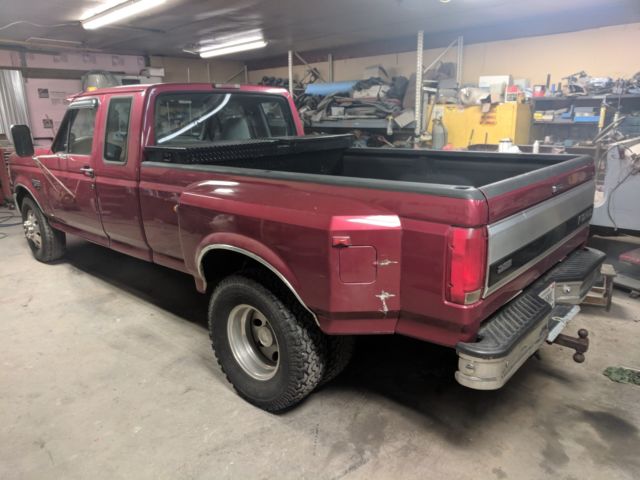 1994 Red Ford F-350