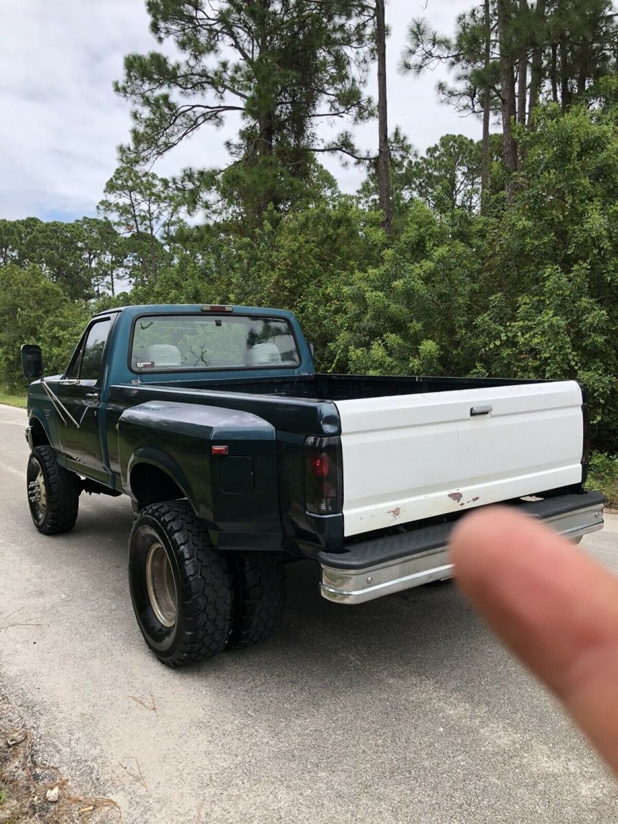 1994 Green Ford F-350 Pickup