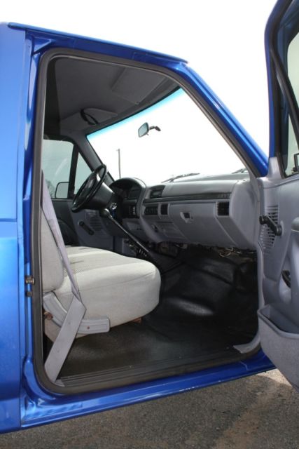 1994 Blue Ford F-350 Standard Cab Pickup