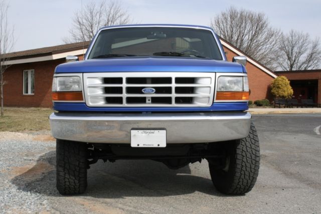 1994 Blue Ford F-350 Standard Cab Pickup