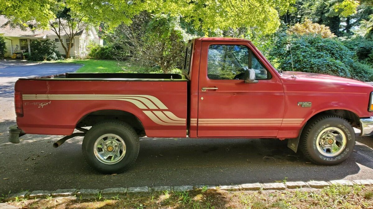 1994 Burgundy Ford F-150 Crew Cab Pickup