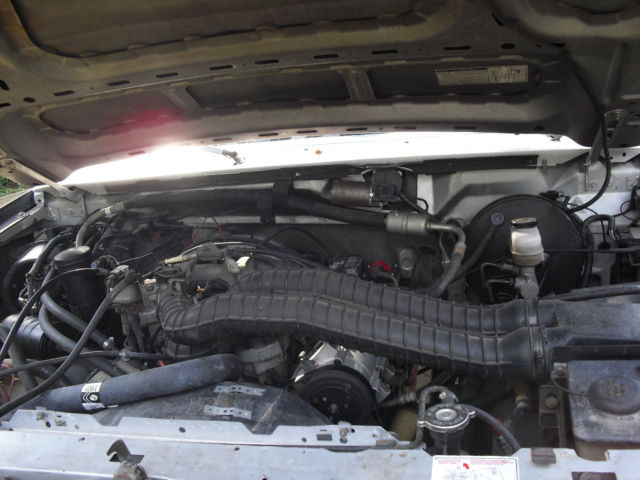 1994 White Ford F-150 Extended Cab Pickup