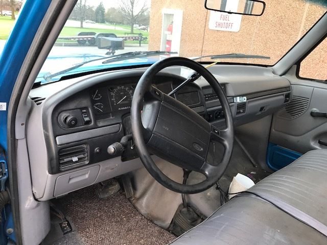 1994 Blue Ford F-150 Standard Cab Pickup