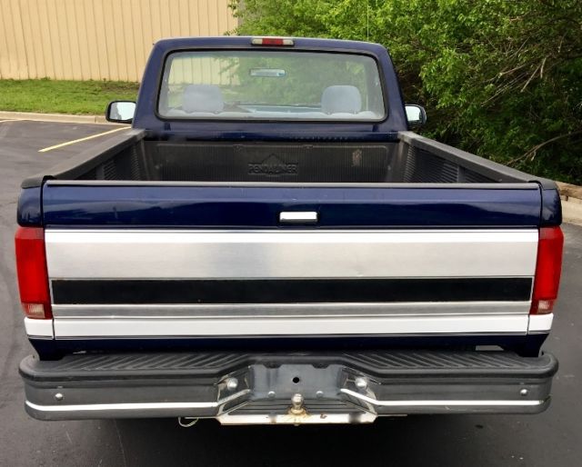1994 Blue/White Ford F-150 Regular Cab