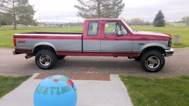 1994 White Ford F-250 Standard Cab Pickup