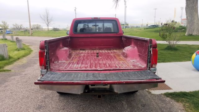 1994 White Ford F-250 Standard Cab Pickup