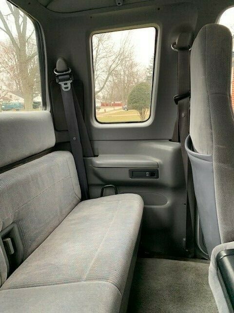 1994 White Ford F-250 Extended Cab Pickup