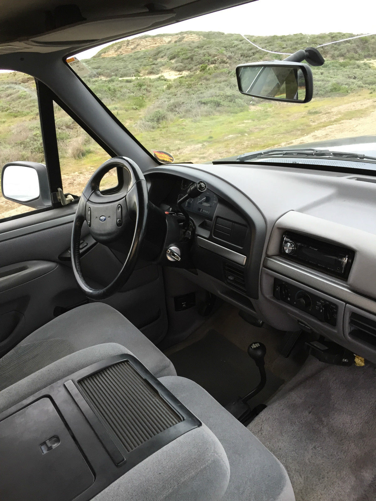 1994 Green Ford F-250 Standard Cab Pickup