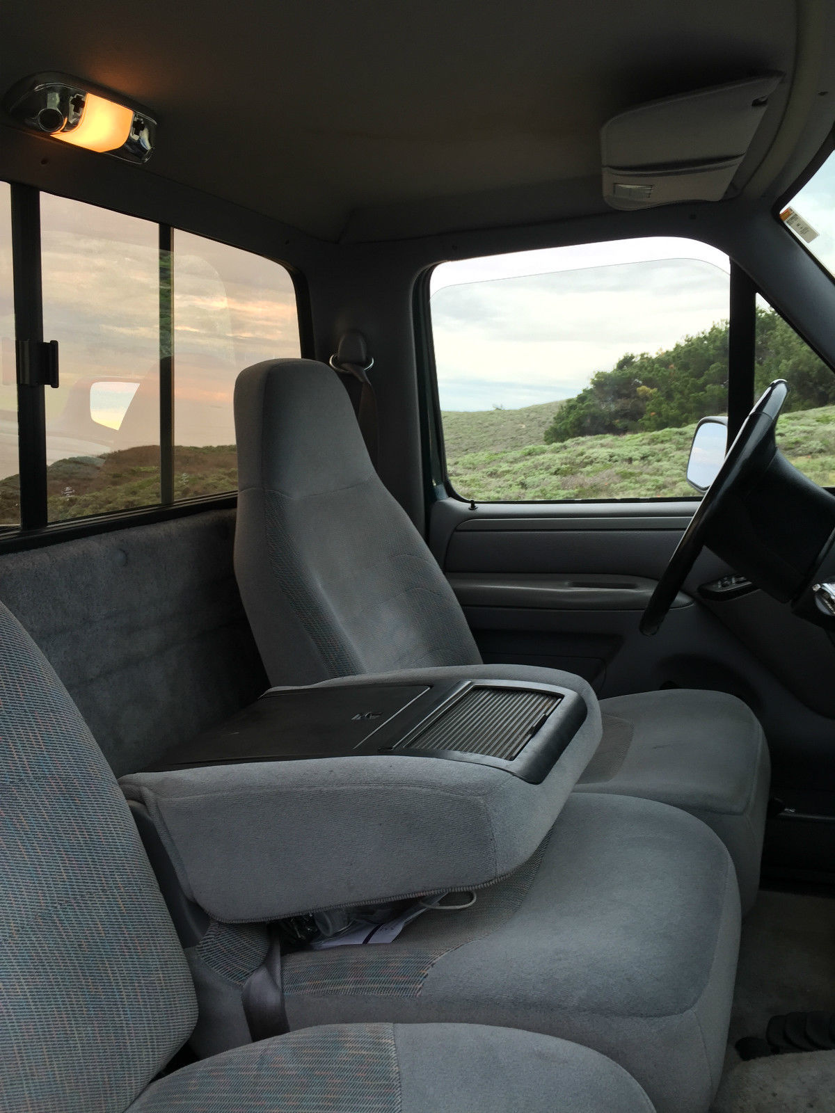 1994 Green Ford F-250 Standard Cab Pickup