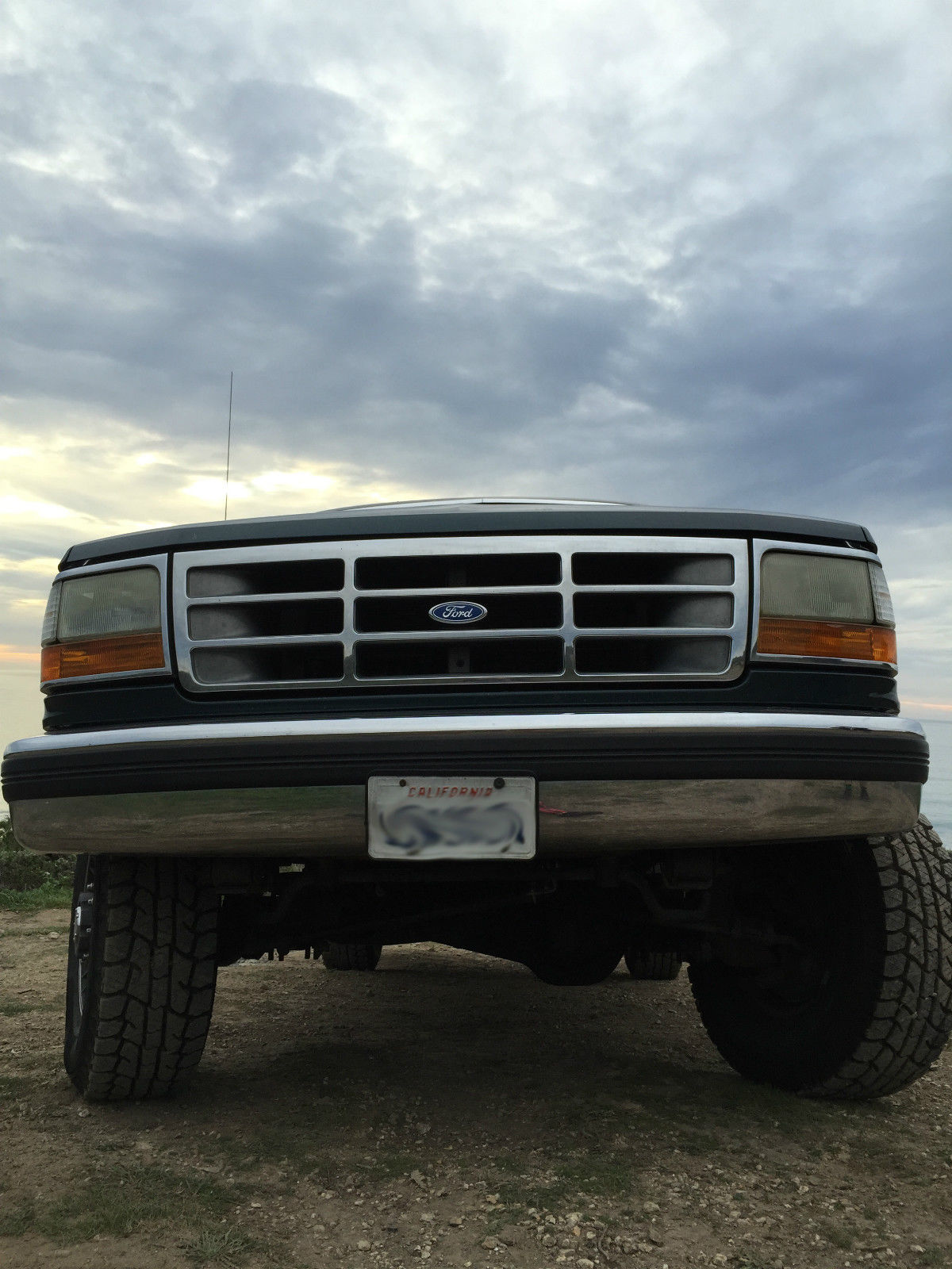 1994 Green Ford F-250 Standard Cab Pickup
