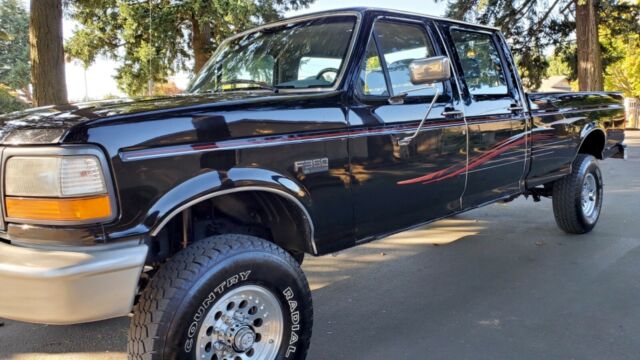 1994 Black Ford F-350 Crew Cab Pickup