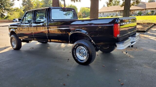 1994 Black Ford F-350 Crew Cab Pickup