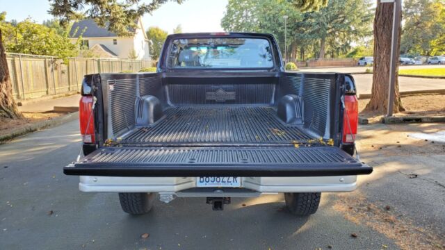 1994 Black Ford F-350 Crew Cab Pickup
