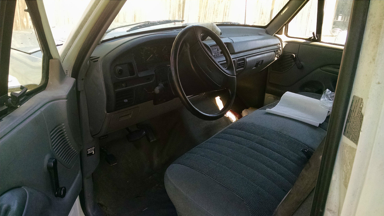 1994 White Ford F-350 Cab &- Chassis