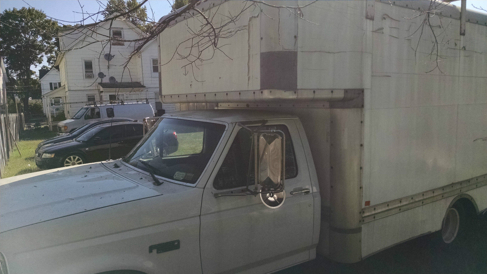 1994 White Ford F-350 Cab &- Chassis