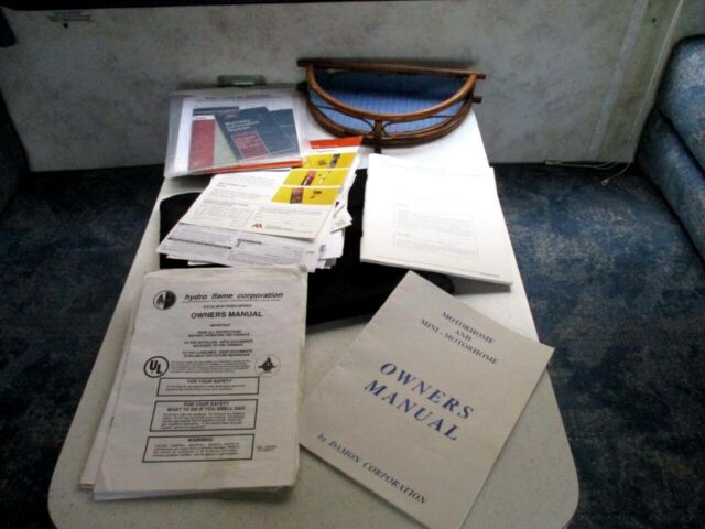 1994 White Ford Motorhome --