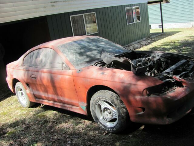 1994 Brown Ford Mustang Coupe