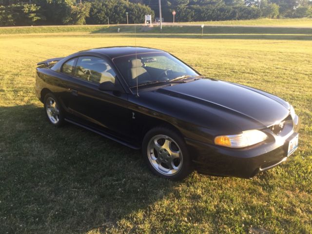 1994 Black Ford Mustang Coupe