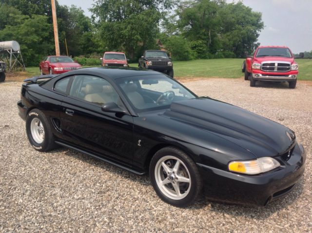 1994 Black Ford Mustang Coupe