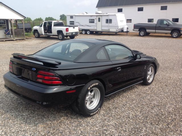1994 Black Ford Mustang Coupe