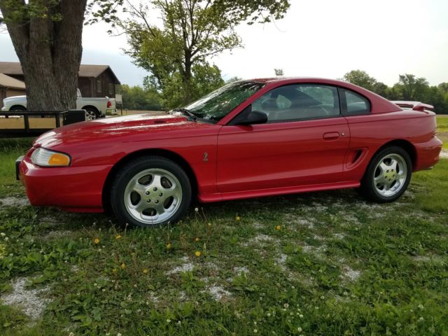 1994 RED Ford Mustang