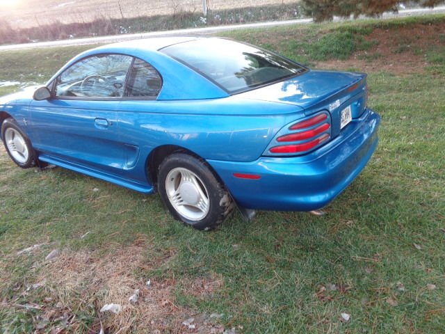 1994 Blue Ford Mustang