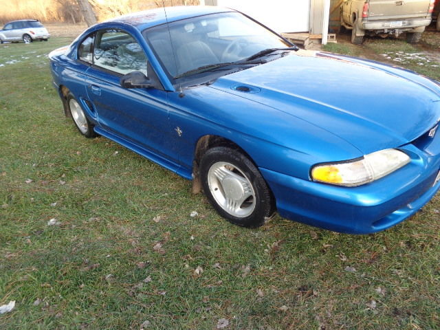 1994 Blue Ford Mustang