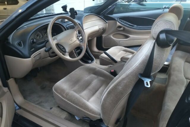 1994 Green Ford Mustang Coupe