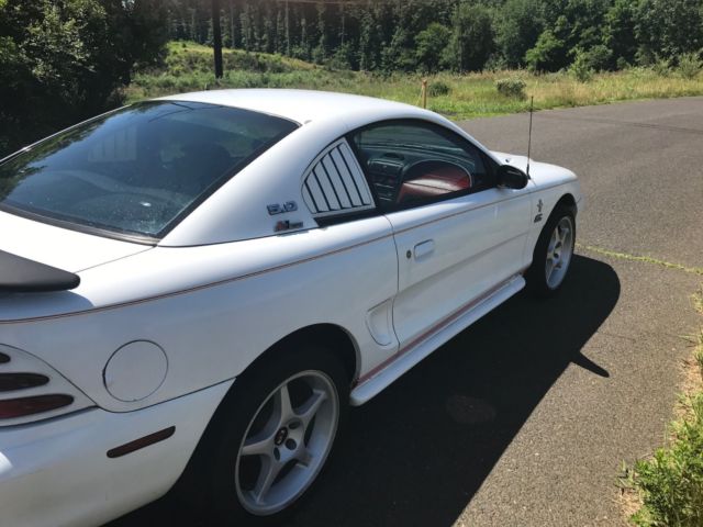 1994 White Ford Mustang Coupe