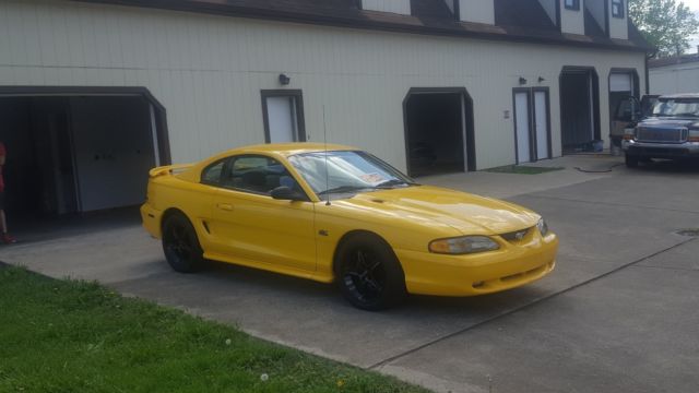 1994 Yellow Ford Mustang Coupe