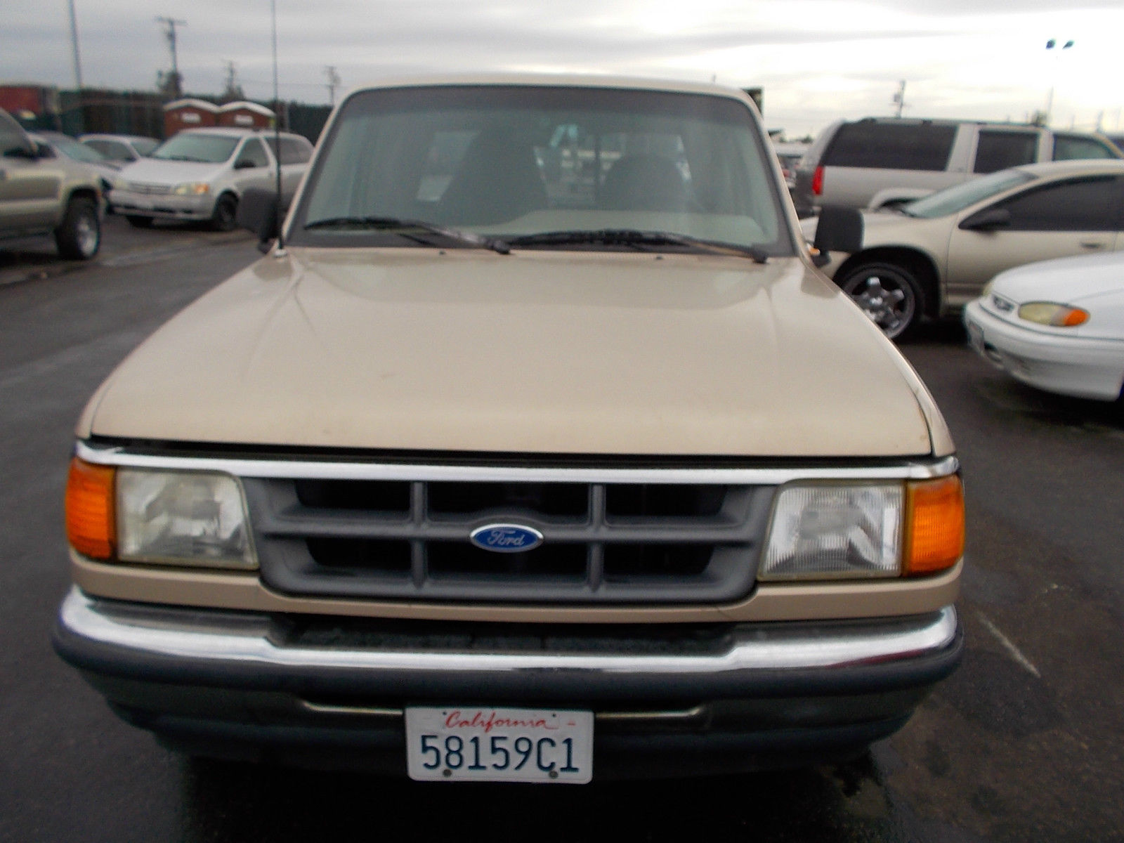 1994 White Ford Ranger TRUCK