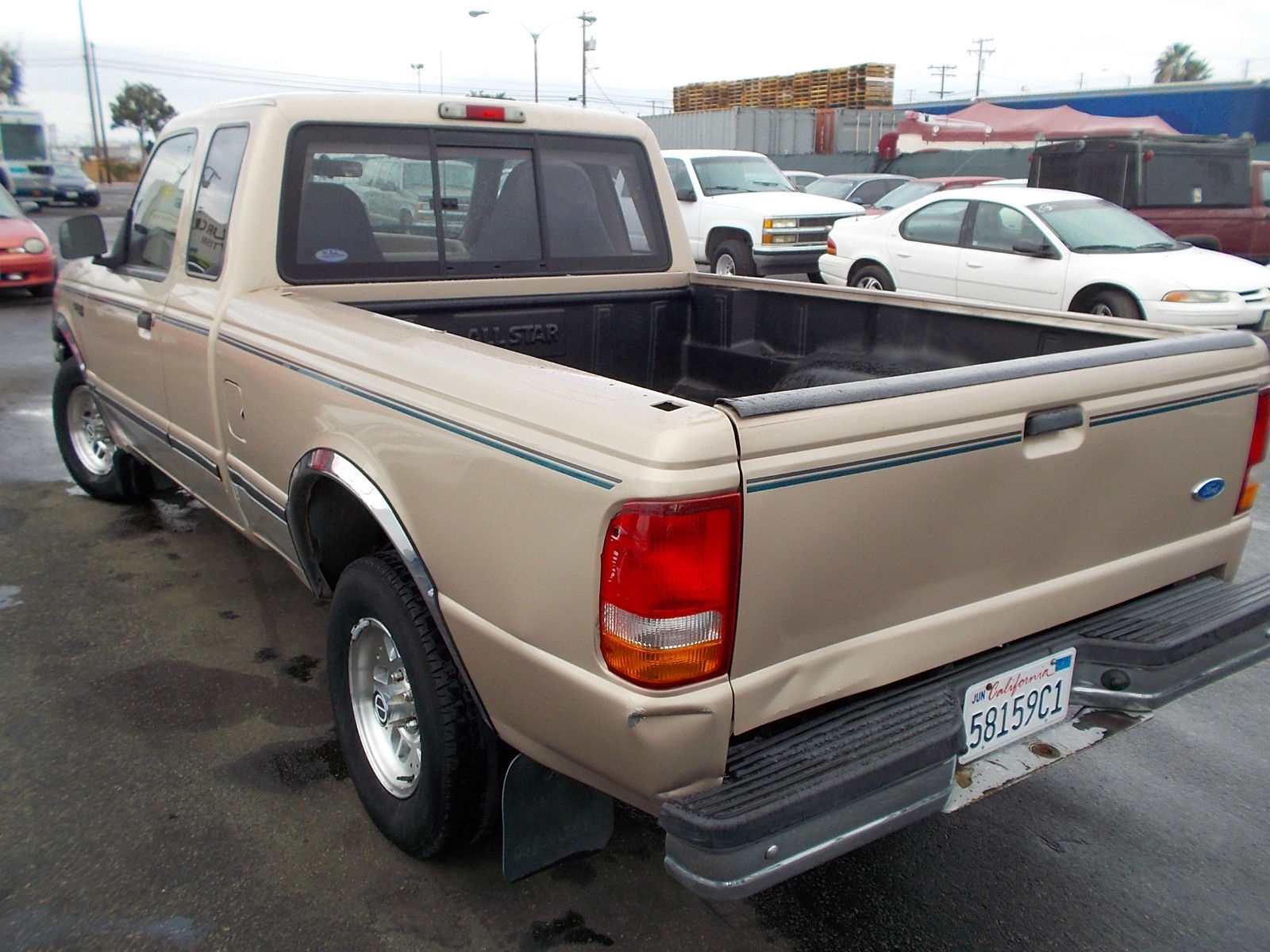 1994 White Ford Ranger TRUCK