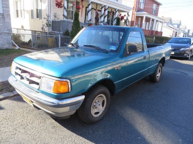 1994 Green Ford Ranger Extended Cab Pickup