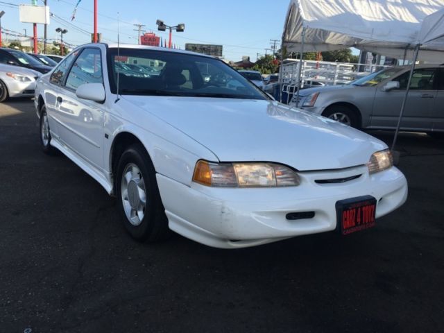 1994 White Ford Thunderbird Coupe