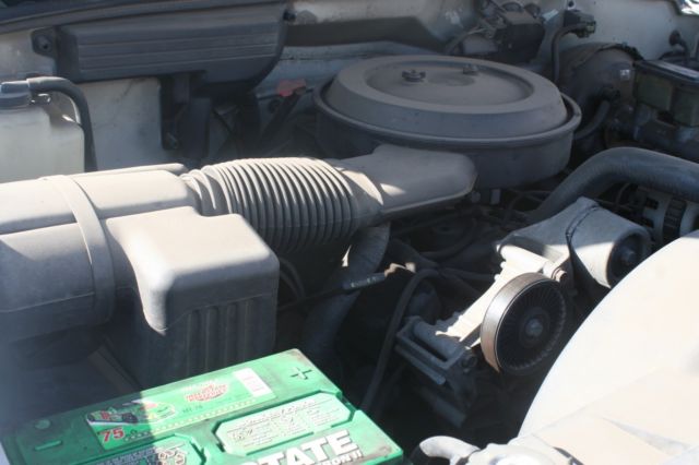 1994 White GMC Sierra 2500 Standard Cab Pickup