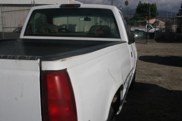 1994 White GMC Sierra 2500 Standard Cab Pickup