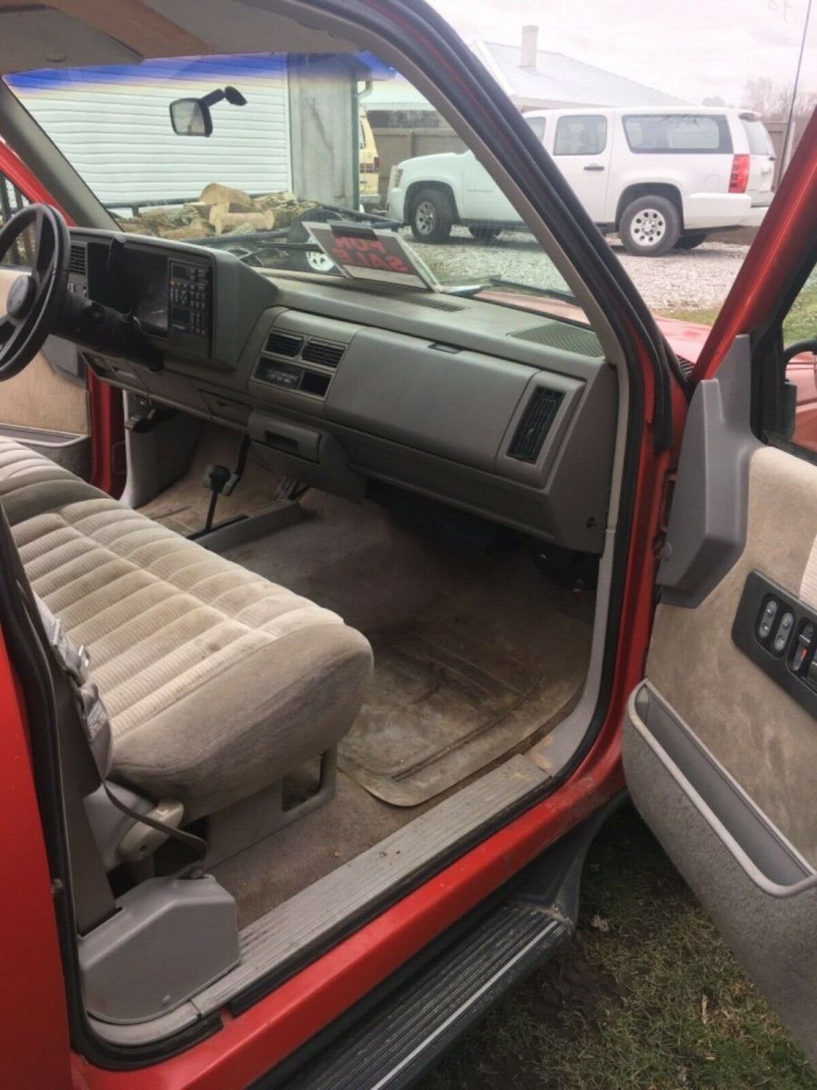 1994 Red GMC 1500 Standard Cab Pickup
