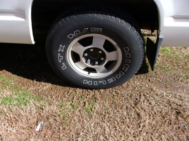 1994 White Chevrolet C/K Pickup 3500 Pickup Truck