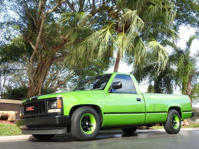 1994 GMC Sierra 1500 Standard Cab Pickup