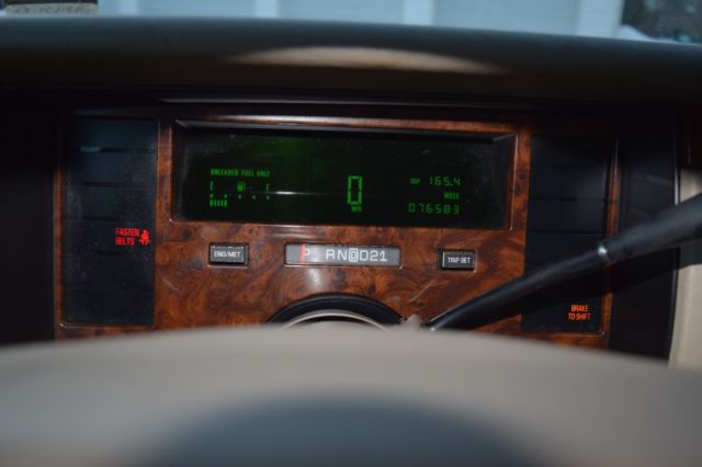 1994 Green Cadillac Fleetwood Sedan