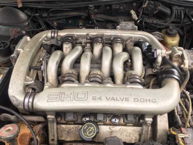 1994 Green Ford Taurus