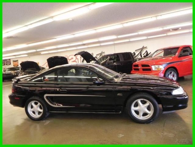1994 Black Ford Mustang Coupe