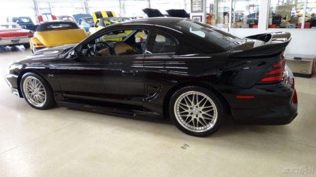 1994 Black Ford Mustang Coupe