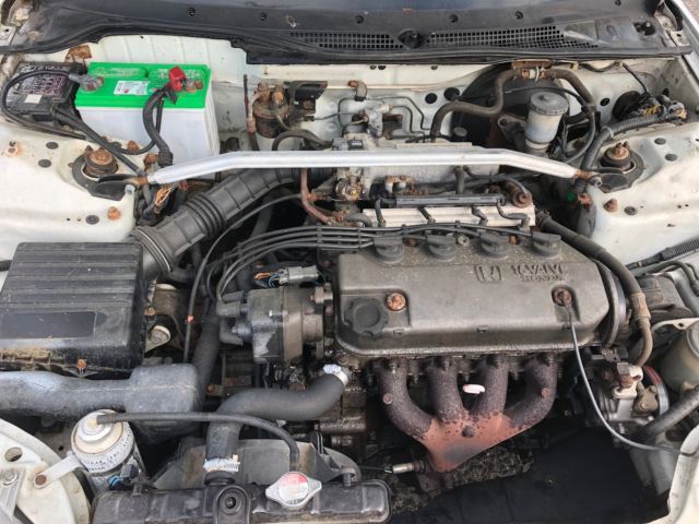 1994 White Honda Del Sol Coupe