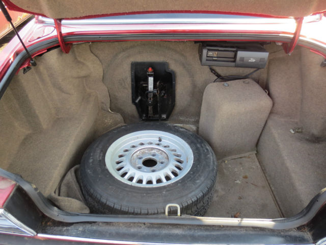 1994 Burgundy Jaguar XJ Sedan