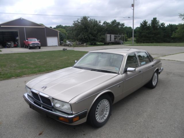 1994 Metallic Beige Jaguar XJ12 Sedan