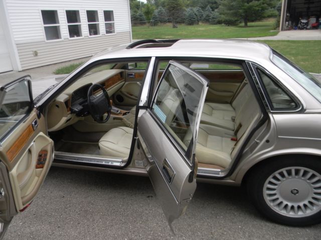1994 Metallic Beige Jaguar XJ12 Sedan