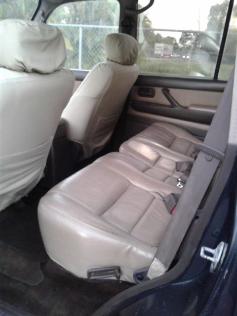 1994 Green Toyota Land Cruiser