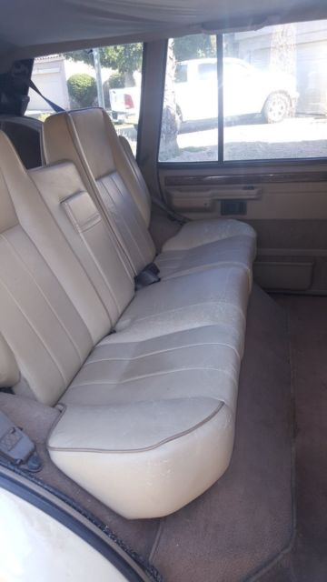 1994 White Land Rover Range Rover