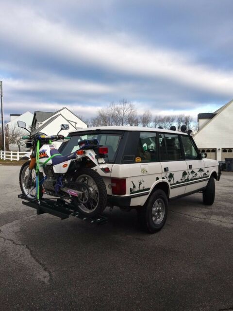 1994 White Land Rover Range Rover Wagon